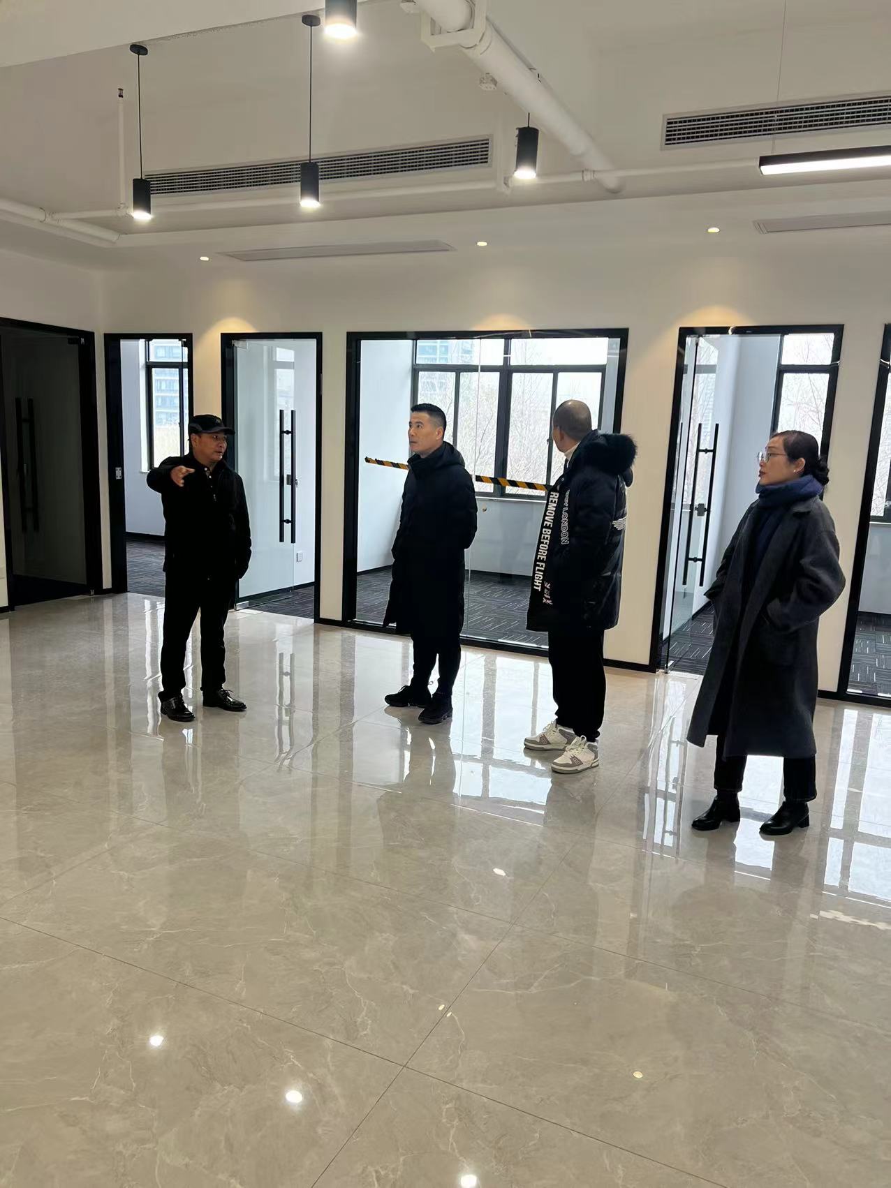 凝心聚力抓項目，奮力沖刺開門紅——建華文創集團領導班子開展節后項目考察工作
